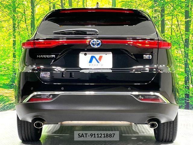 Toyota HARRIER HYBRID 2023-04 7020561-16