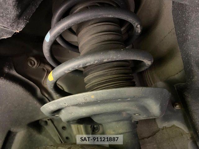 Toyota HARRIER HYBRID 2023-04 7020561-19