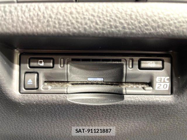 Toyota HARRIER HYBRID 2023-04 7020561-6