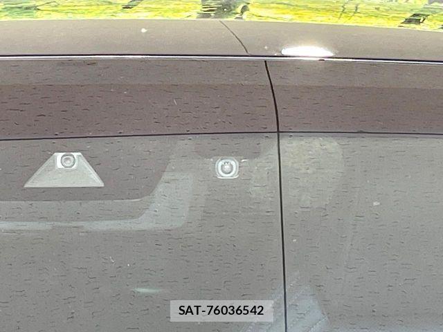 Toyota HARRIER HYBRID 2024-08 7020560-6