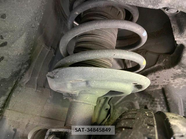 Toyota HARRIER HYBRID 2021-05 7020572-17