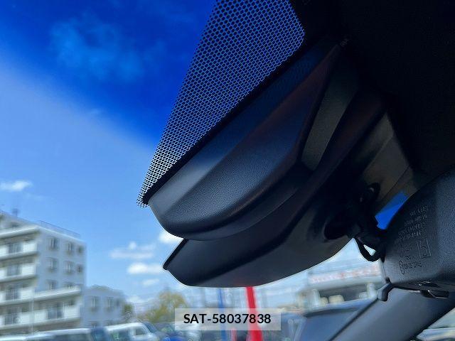 Toyota HARRIER HYBRID 2021-04 7020565-11