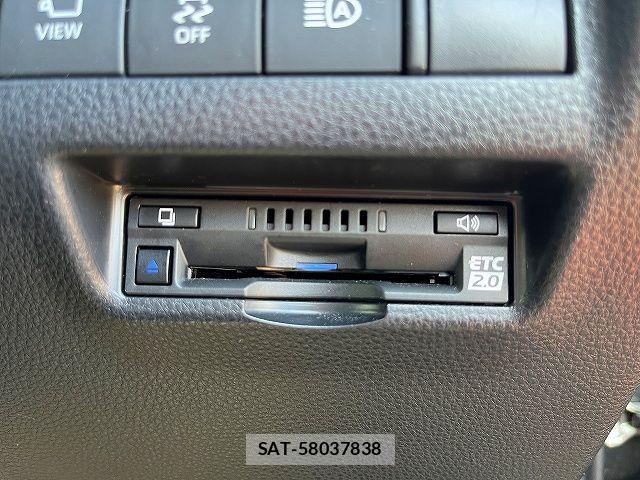 Toyota HARRIER HYBRID 2021-04 7020565-15