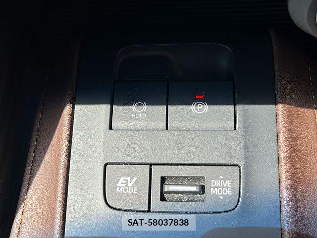 Toyota HARRIER HYBRID 2021-04 7020565-16