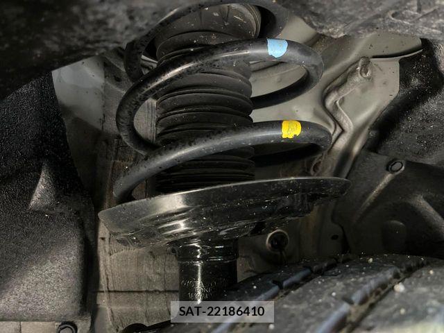 Toyota HARRIER HYBRID 2021-01 7058748-19