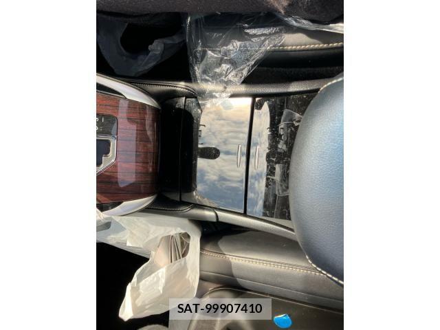Toyota HARRIER HYBRID 2014-11 7058761-18