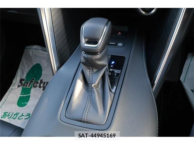 Toyota HARRIER HYBRID 2024-09 7058735-20