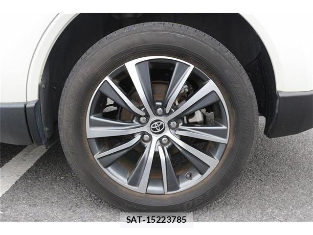Toyota HARRIER HYBRID 2022-02 7058753-13