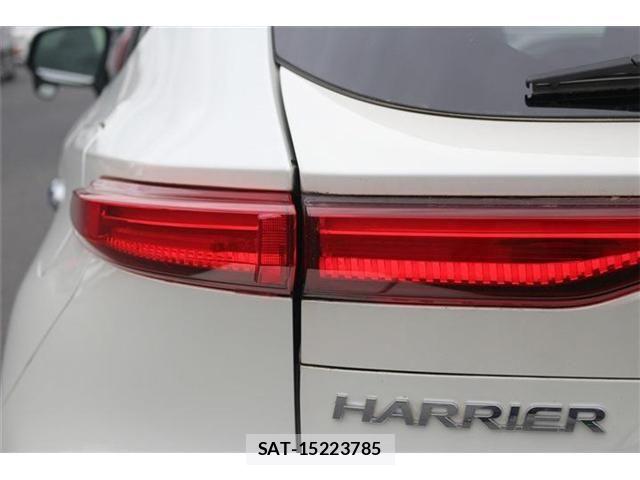 Toyota HARRIER HYBRID 2022-02 7058753-29