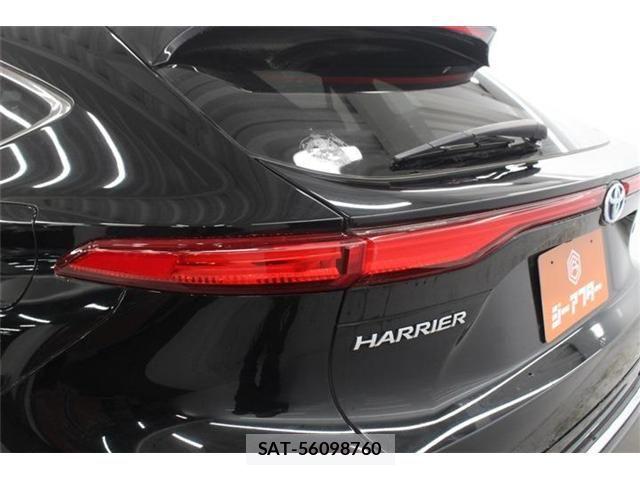 Toyota HARRIER HYBRID 2021-06 7058755-17