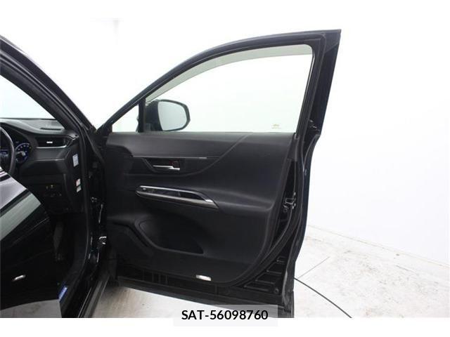 Toyota HARRIER HYBRID 2021-06 7058755-29