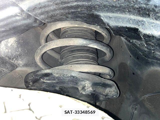 Toyota HARRIER HYBRID 2015-09 7058757-19