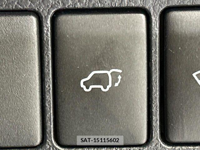 Toyota HARRIER HYBRID 2014-03 7058752-8