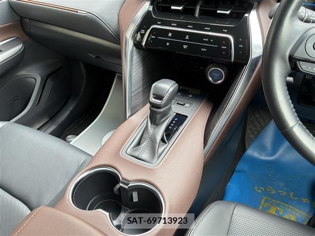 Toyota HARRIER HYBRID 2020-12 7219246-23
