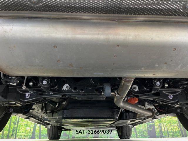 Toyota HARRIER HYBRID 2023-10 7219302-18