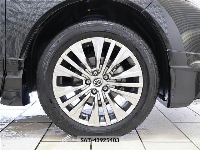 Toyota HARRIER HYBRID 2023-11 7219310-15