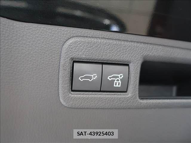Toyota HARRIER HYBRID 2023-11 7219310-18