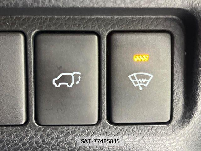 Toyota HARRIER HYBRID 2017-06 7219238-4