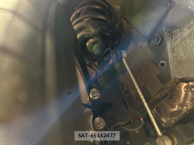 Toyota HARRIER HYBRID 2024-04 7219318-19