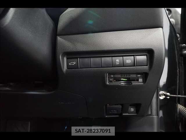 Toyota HARRIER HYBRID 2020-06 7219242-13