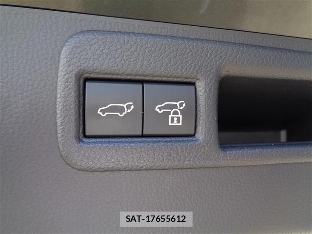Toyota HARRIER HYBRID 2023-03 7219275-18