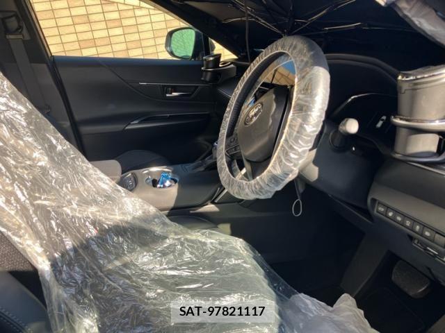 Toyota HARRIER HYBRID 2025-09 7219327-6