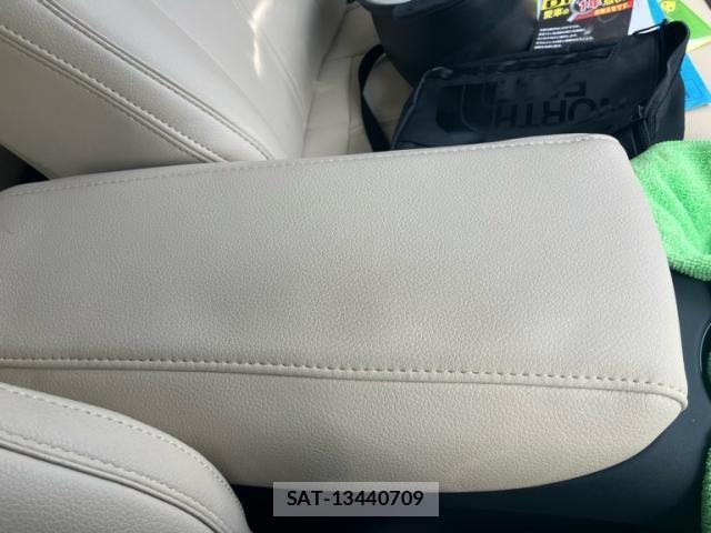 Toyota HARRIER HYBRID 2022-09 7219268-15