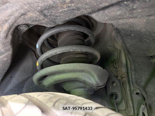 Toyota HARRIER HYBRID 2021-01 7250977-19