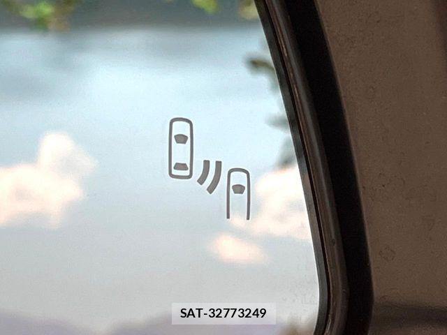 Toyota HARRIER HYBRID 2021-05 7250966-7