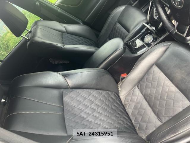Toyota HARRIER HYBRID 2017-06 7250982-10