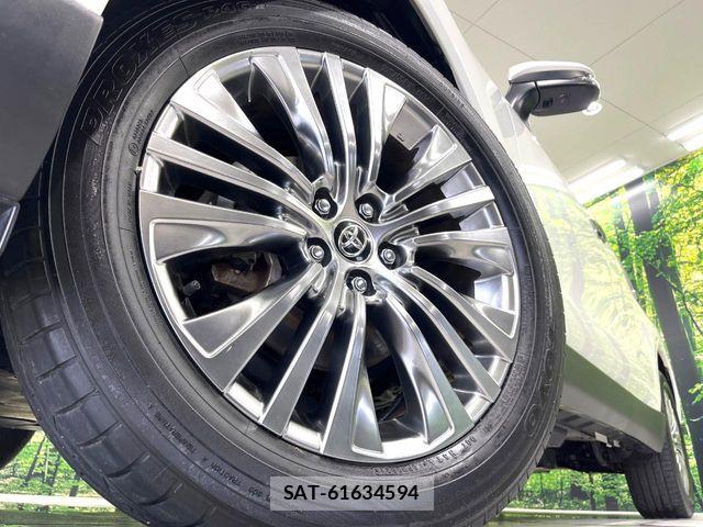 Toyota HARRIER HYBRID 2021-03 7250972-12
