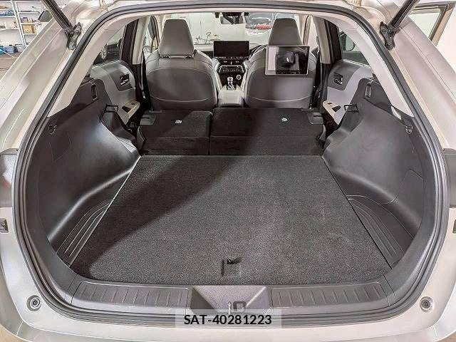 Toyota HARRIER HYBRID 2023-09 7250975-12