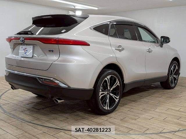 Toyota HARRIER HYBRID 2023-09 7250975-16