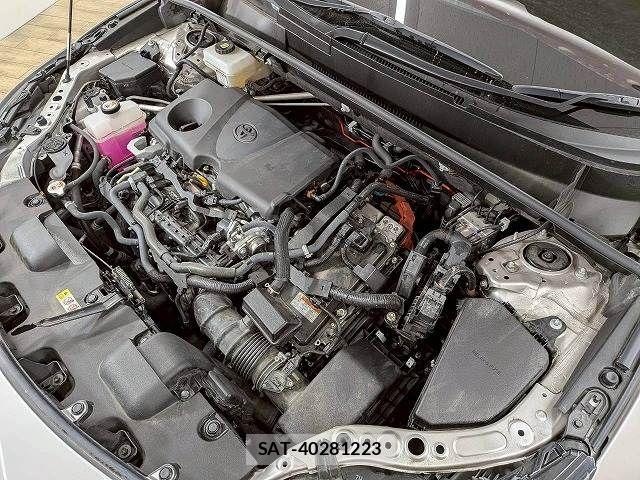 Toyota HARRIER HYBRID 2023-09 7250975-17