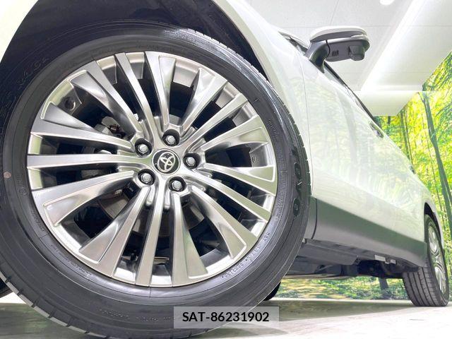 Toyota HARRIER HYBRID 2023-06 7250967-12