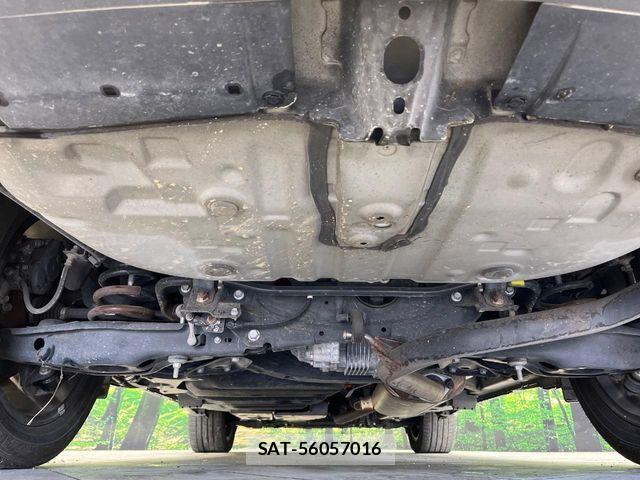 Toyota HARRIER HYBRID 2017-06 7250978-19