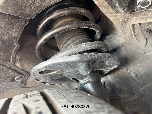 Toyota HARRIER HYBRID 2015-02 7271994-19