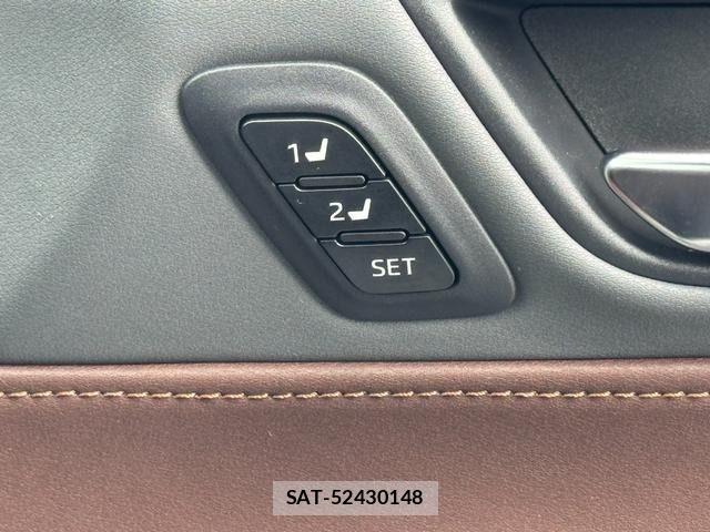 Toyota HARRIER HYBRID 2023-06 7271982-28