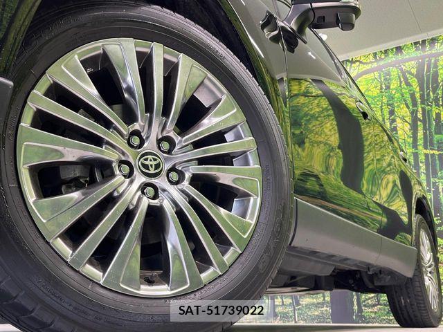 Toyota HARRIER HYBRID 2023-10 7327348-12