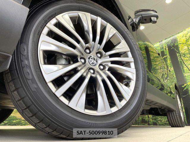 Toyota HARRIER HYBRID 2023-10 7327349-12