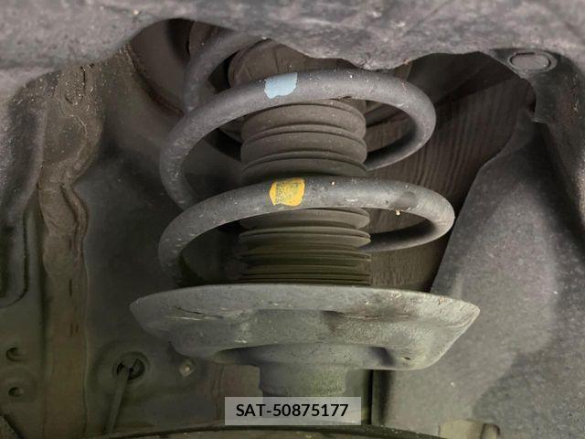 Toyota HARRIER HYBRID 2023-09 7327353-18