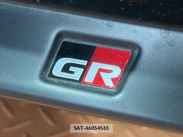 Toyota HARRIER HYBRID 2024-02 7327340-2