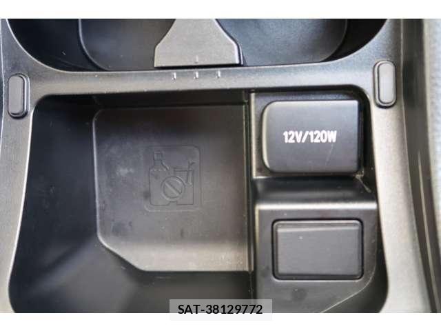 Toyota HARRIER HYBRID 2017-03 7327357-24
