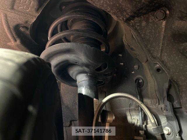 Toyota HARRIER HYBRID 2022-12 7327342-19