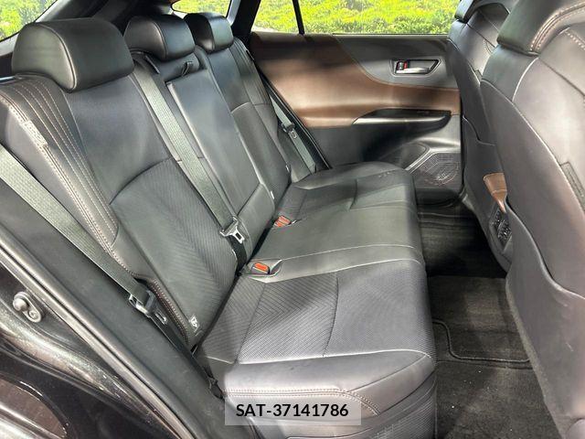 Toyota HARRIER HYBRID 2022-12 7327342-8