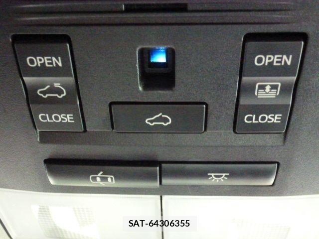 Toyota HARRIER HYBRID 2015-01 7357997-13
