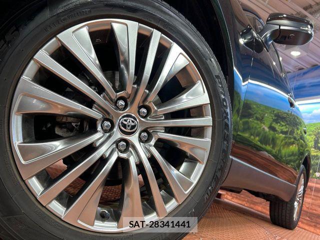Toyota HARRIER HYBRID 2023-11 7357974-12