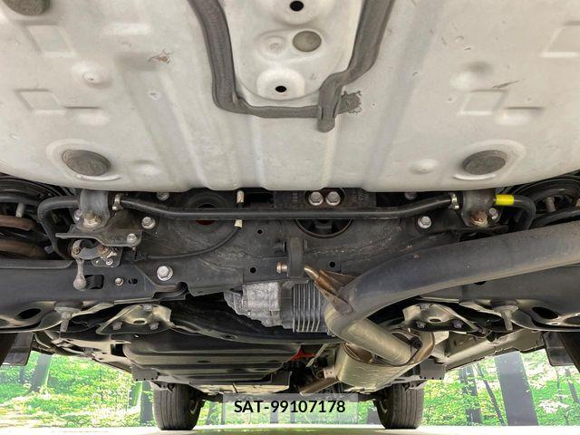 Toyota HARRIER HYBRID 2018-06 7357998-18