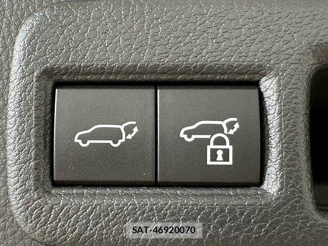 Toyota HARRIER HYBRID 2023-05 7357970-11