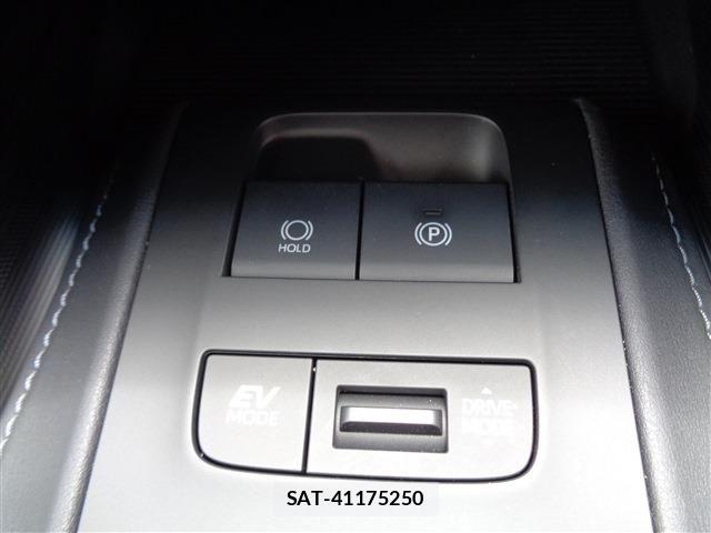 Toyota HARRIER HYBRID 2025-09 7357975-29